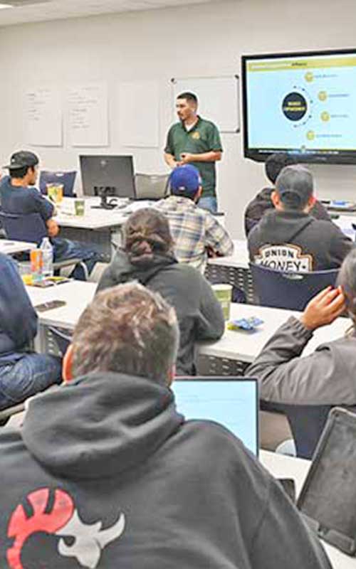 slider-photo-classroom-training
